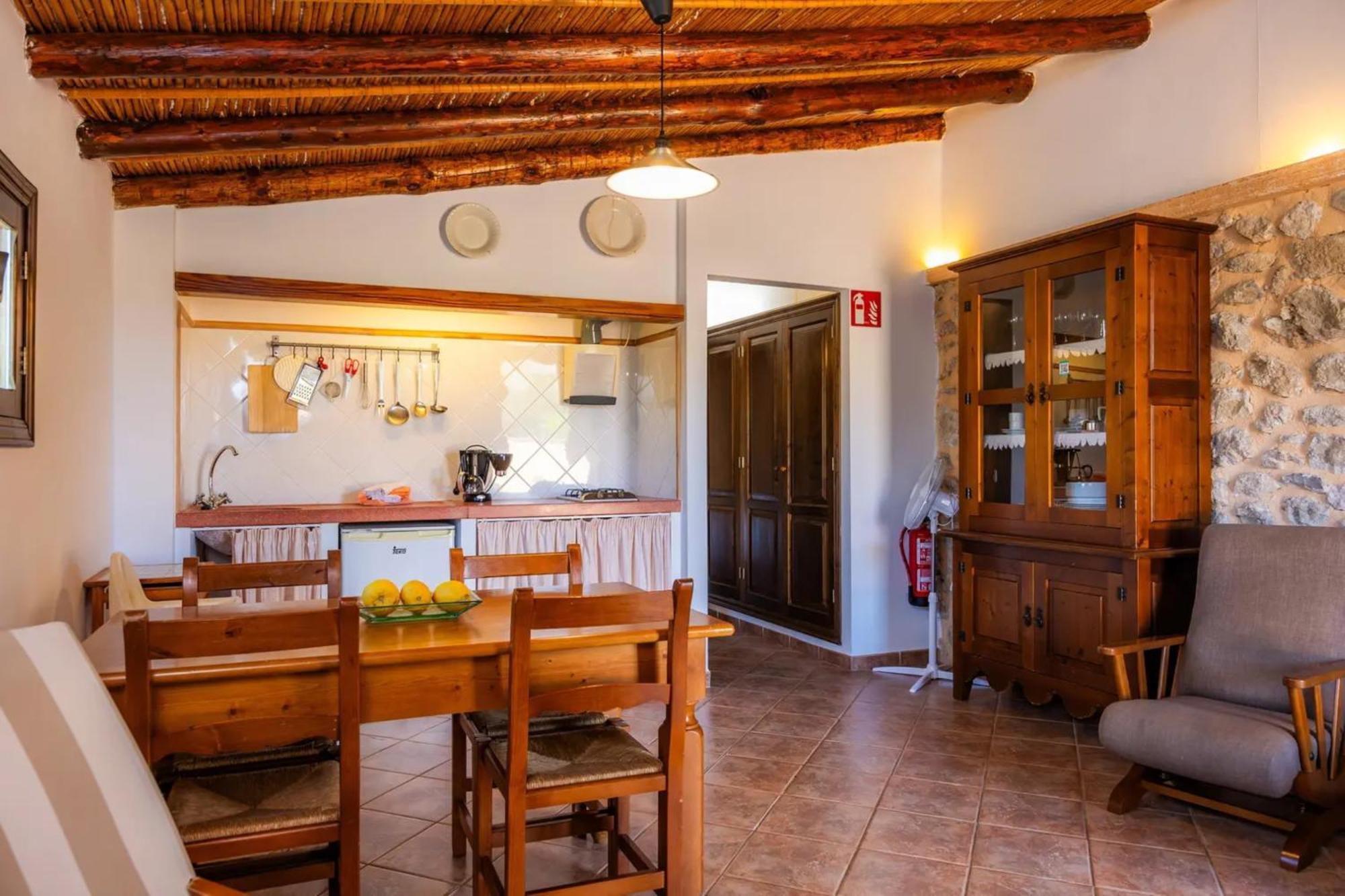 Vakantieboerderij S'hort De Sa Bagura *